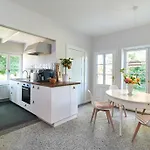 Grosse Atelierwohnung Barrierefrei * Meezen