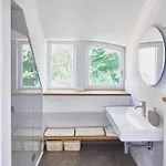 Grosse Atelierwohnung Barrierefrei דירה *