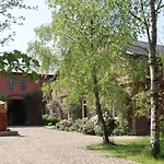 Grosse Atelierwohnung Barrierefrei דירה