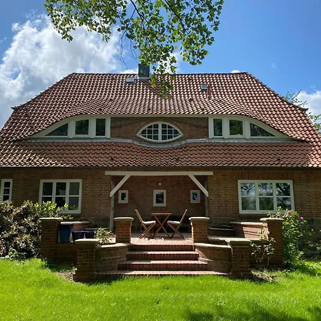 Apartment Grosse Atelierwohnung Barrierefrei Meezen