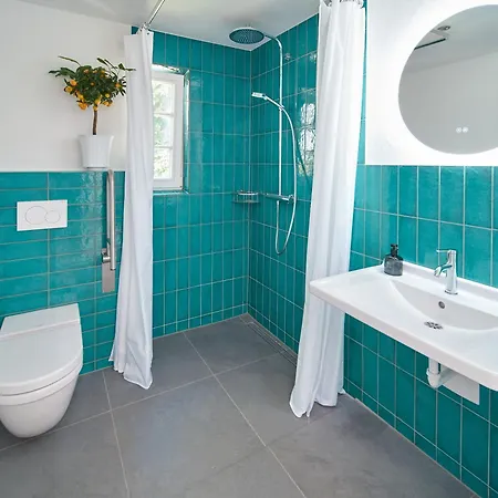 Apartment Grosse Atelierwohnung Barrierefrei Meezen